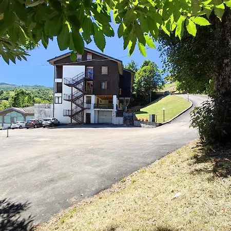 Con Vista Sul Cimone Apartment